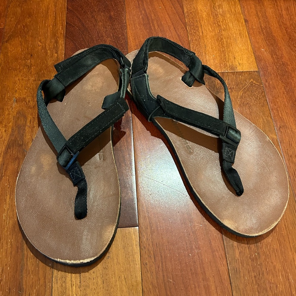 Shamma men’s minimalist sandal - size 10